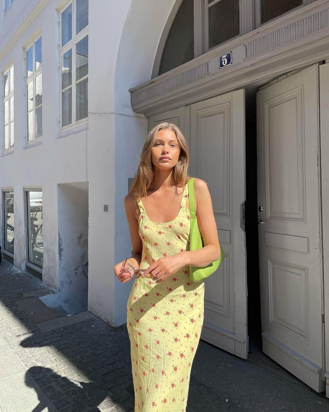 Hermione ausgestellte Volantkleid mit Blumenprint
