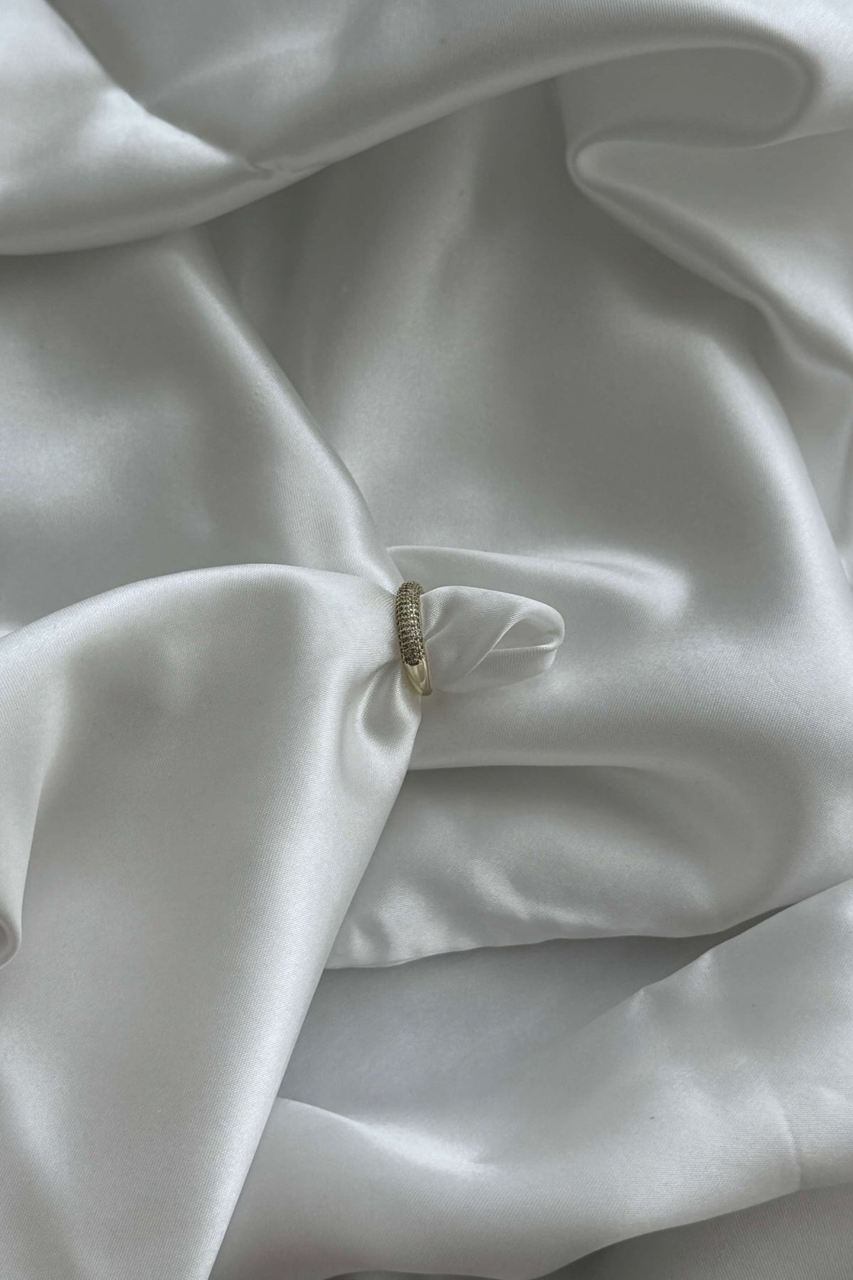ZEYA - Colette Pavé Sparkling Ring