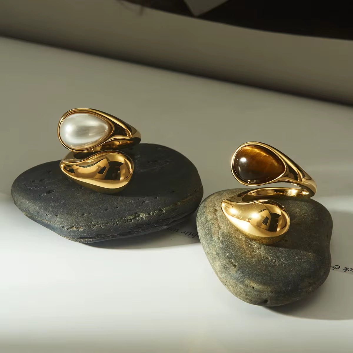 ZEYA - Dahlia Pearl Ring