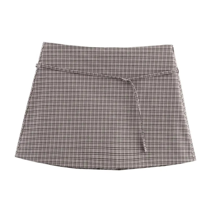 Lola Skort mit seitlichem Reißverschluss und Gürtel