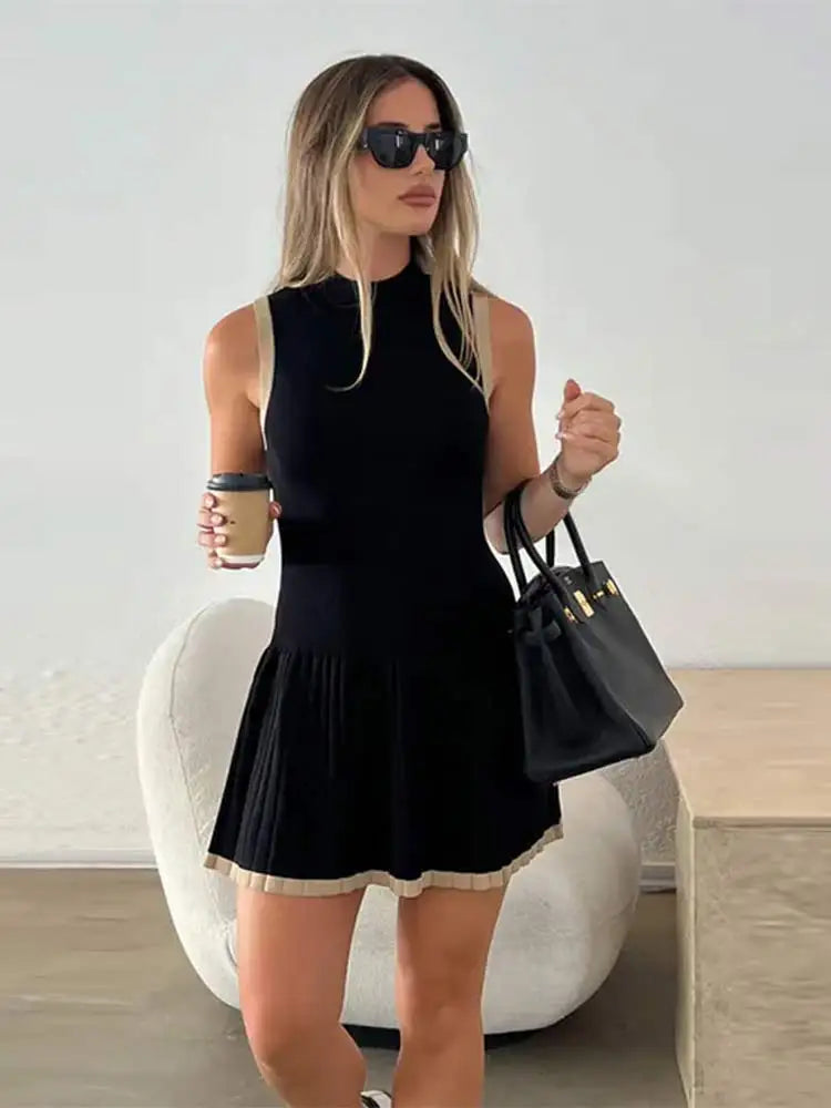 Robe en maille Sophie à taille basse et contraste