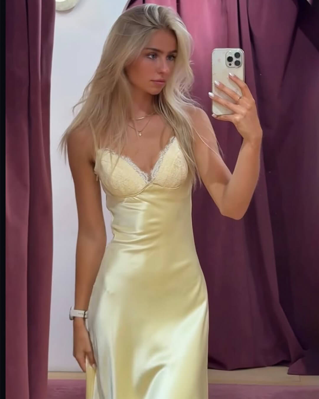 Abito midi in raso Marcella schiena scoperta