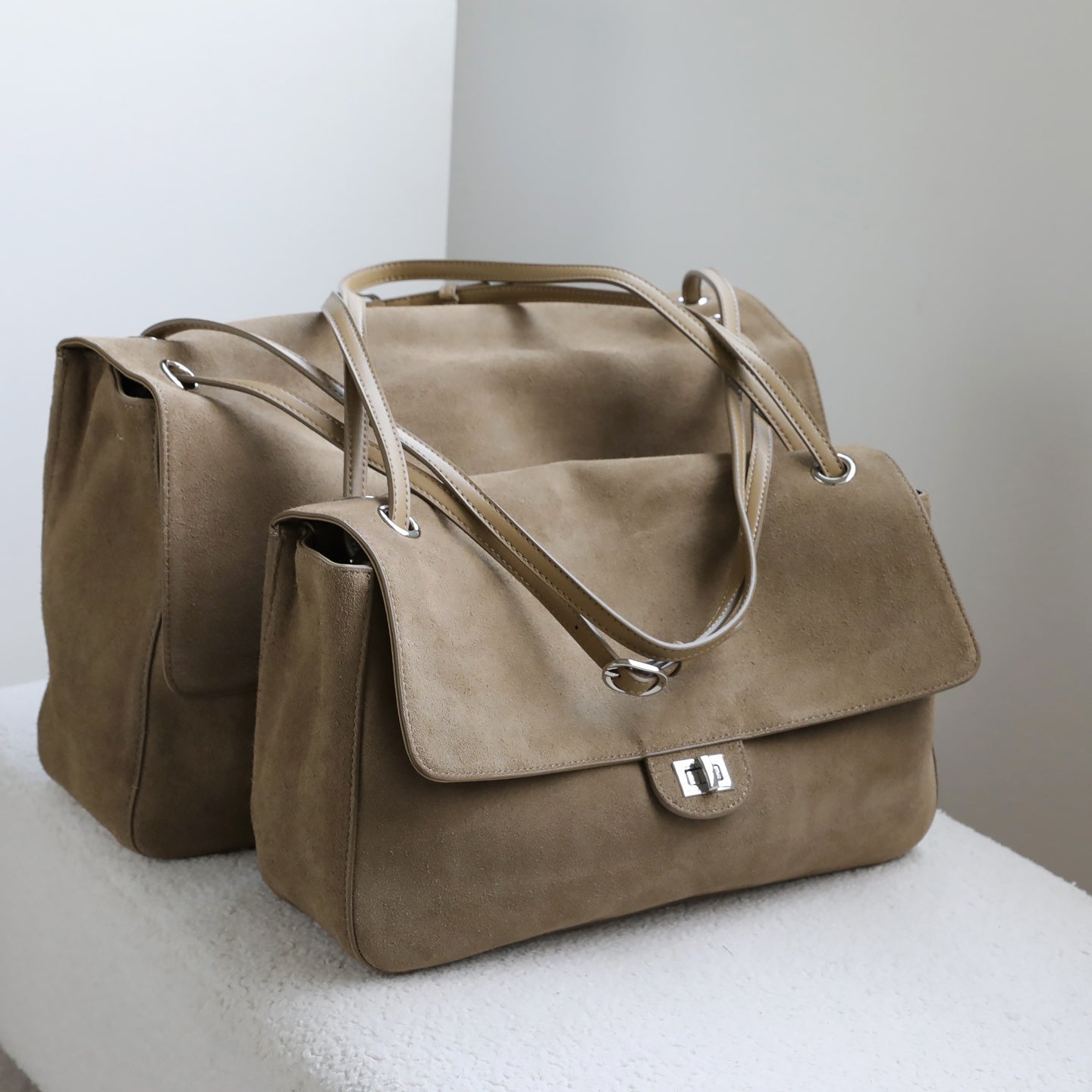 Lena Retro-Shopper aus gefrostetem Rindsleder
