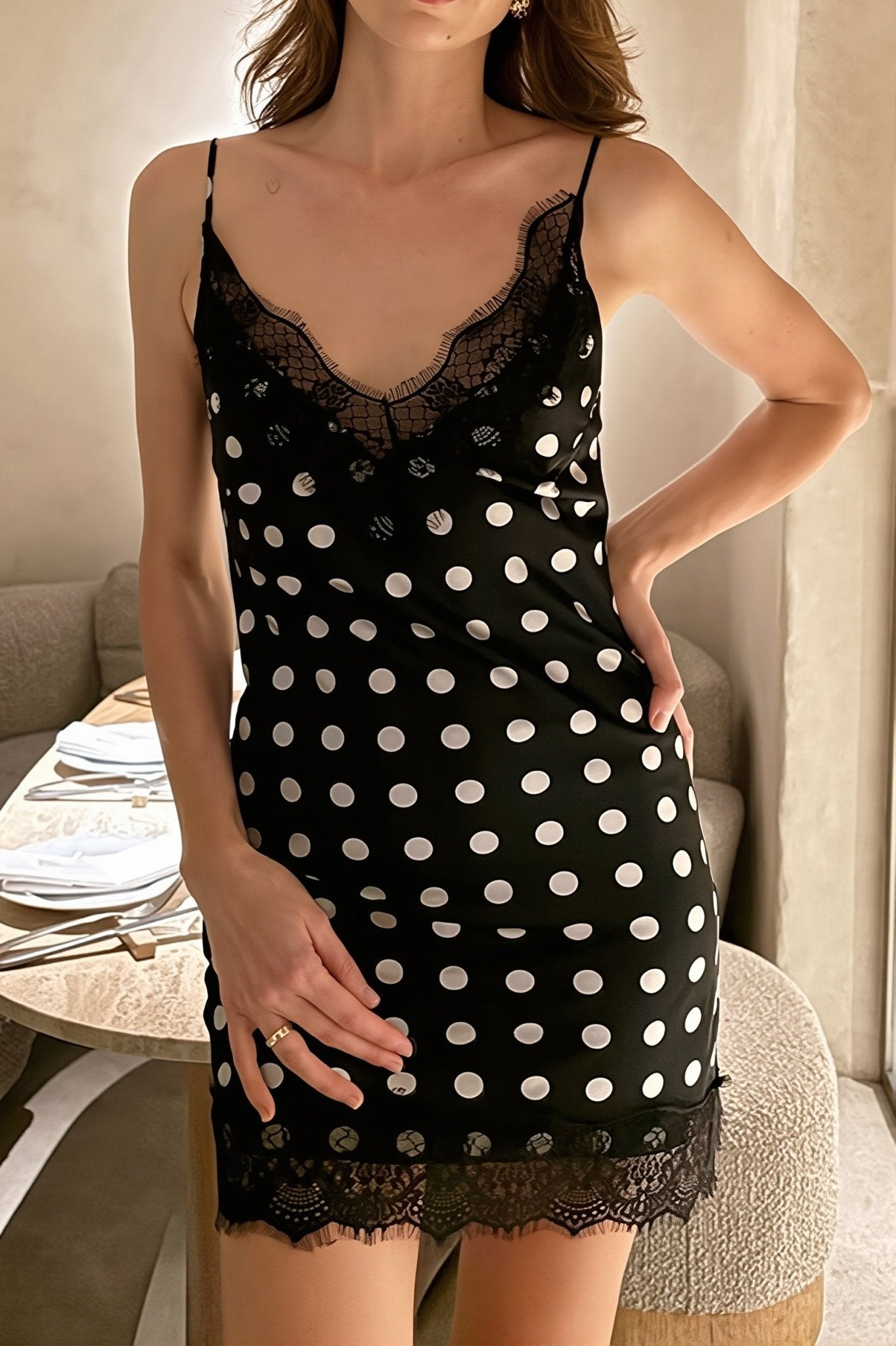 Vestito sottoveste Katie a pois con pizzo