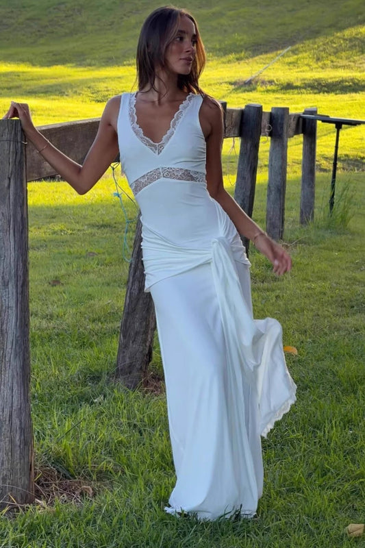 Ilaria Spitzen-Panel Maxi-Kleid mit Bindeträgern