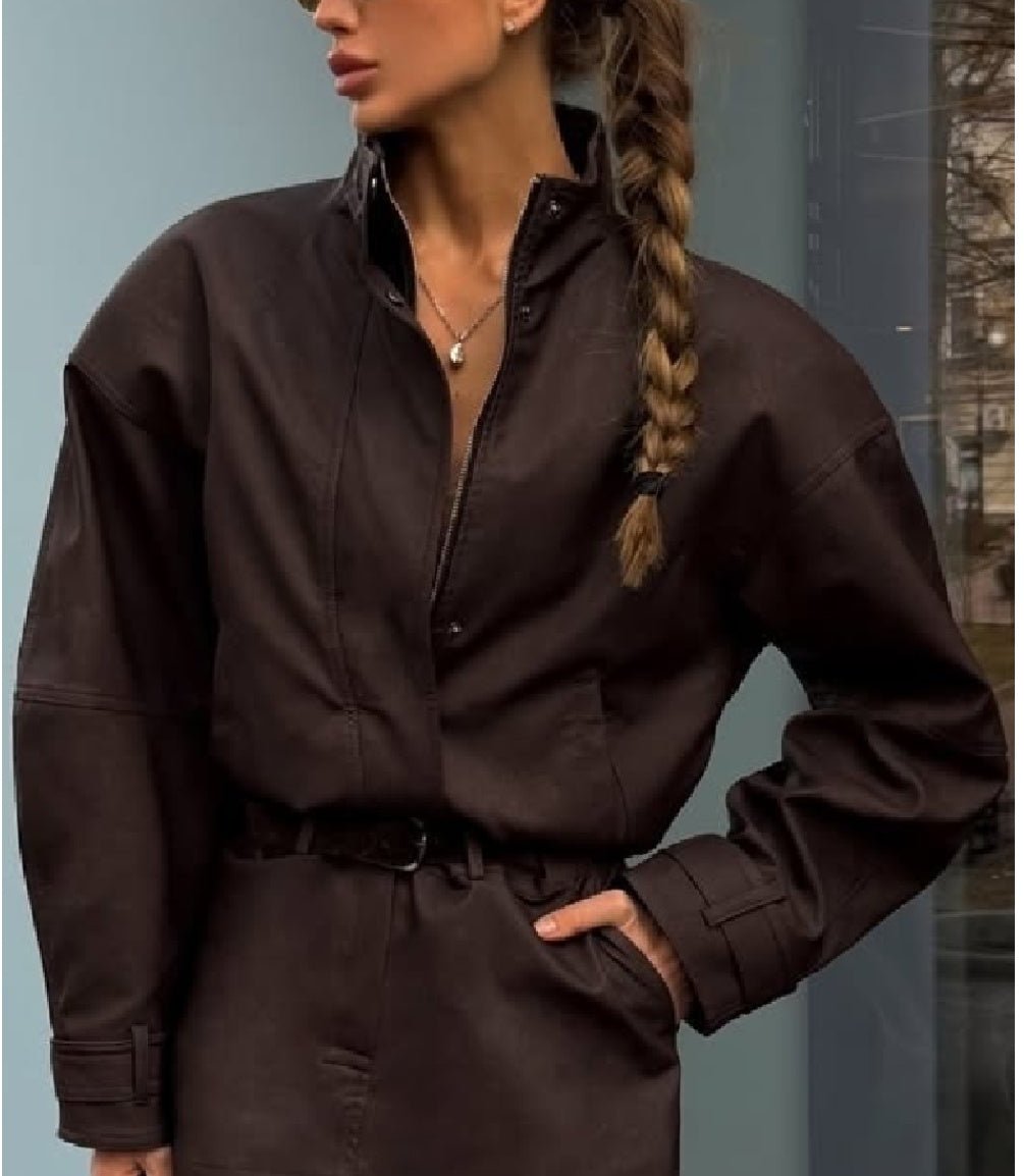 Completo Nicole in suede con giacca corta e gonna