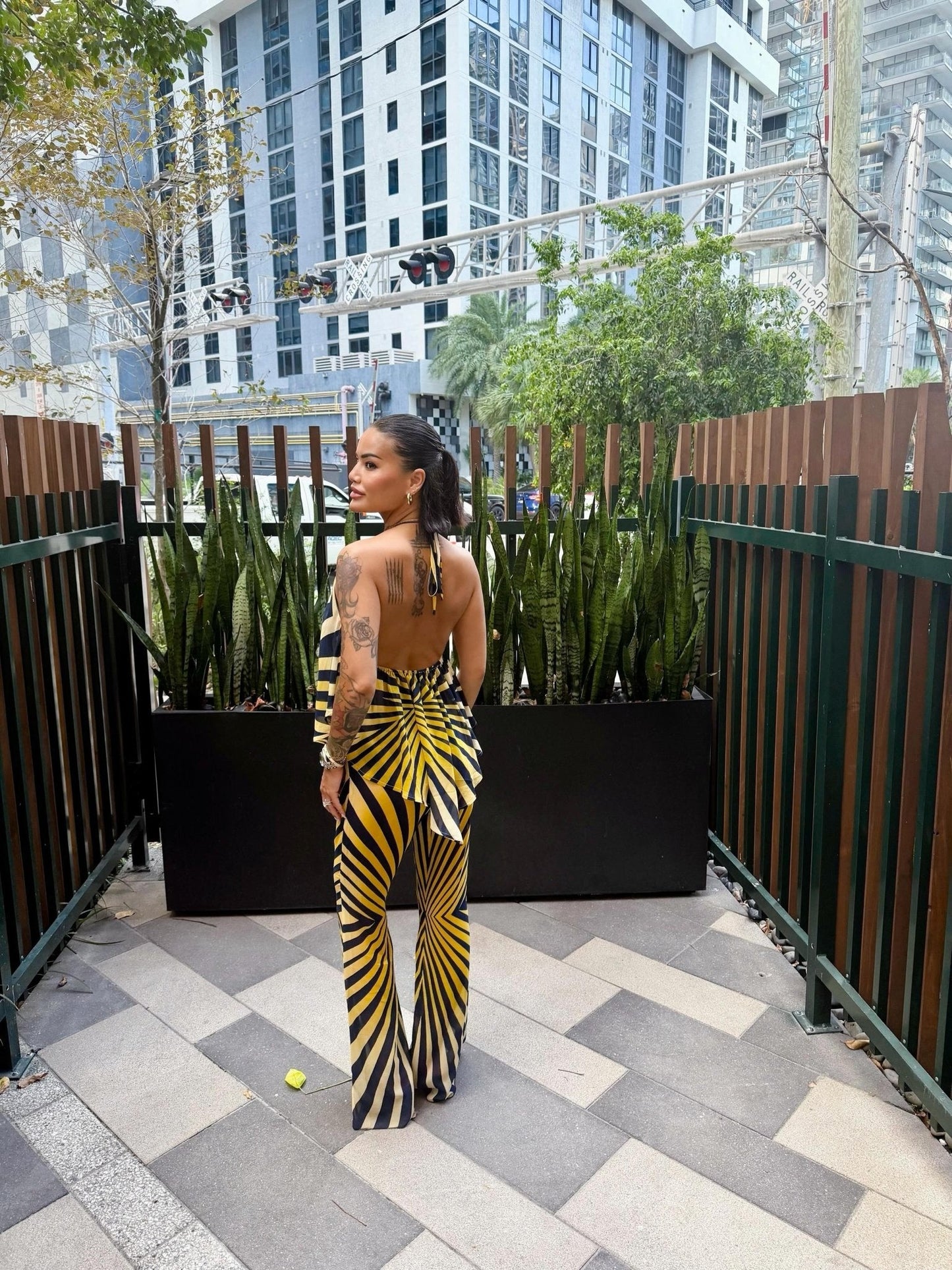Set coordinato halter Allegra stampa zebra