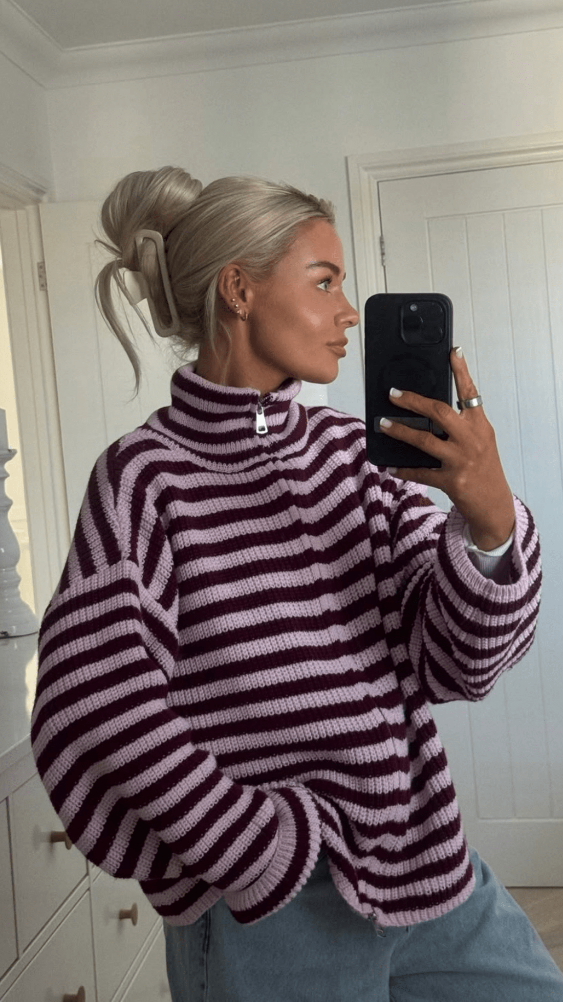 Leah Gestreifter Strickpullover mit hohem Kragen