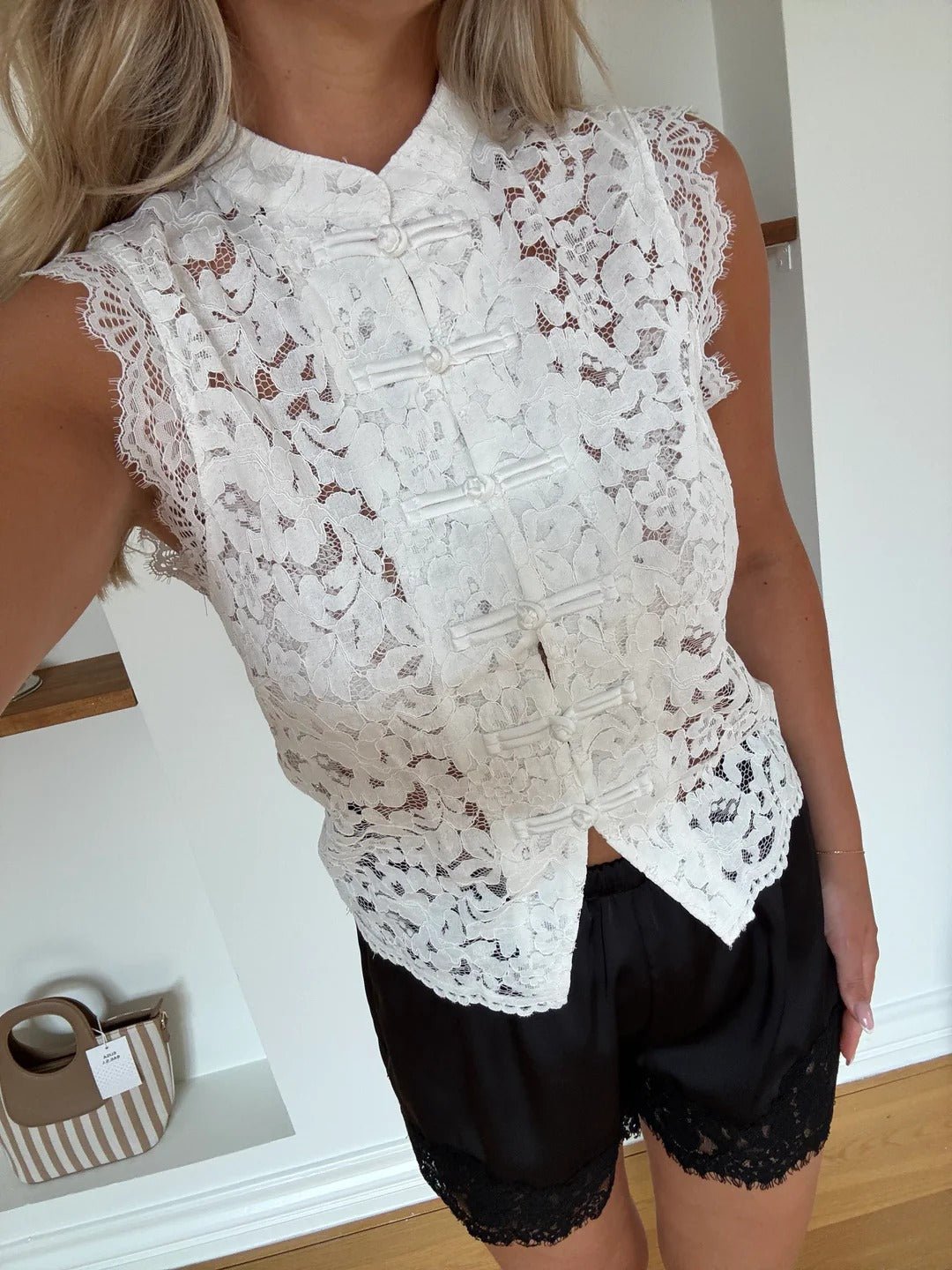Helen Mandarin-Spitzen-Top