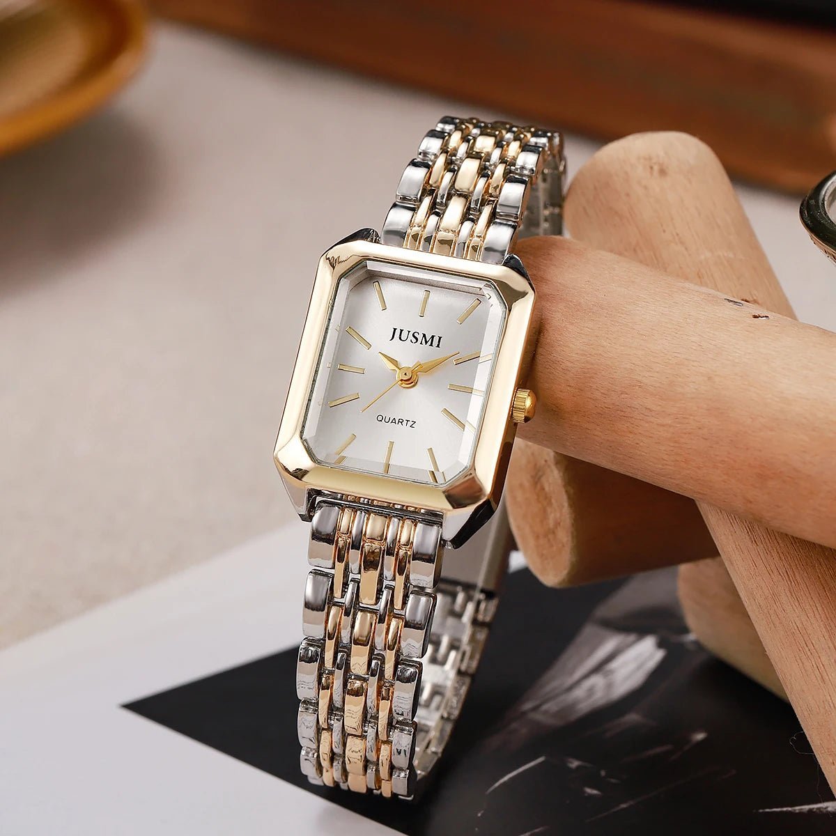 ZEYA - Aisleen Square Watch