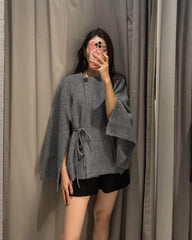 Cardigan Anya con spacco e maniche pipistrello
