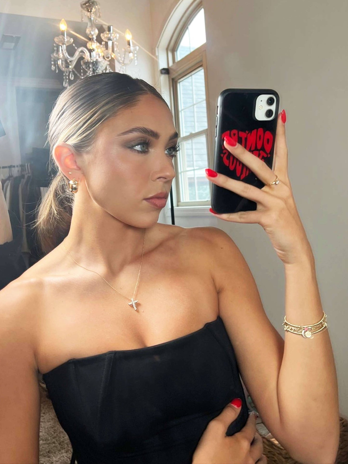 ZEYA - Ariadne Cross Necklace