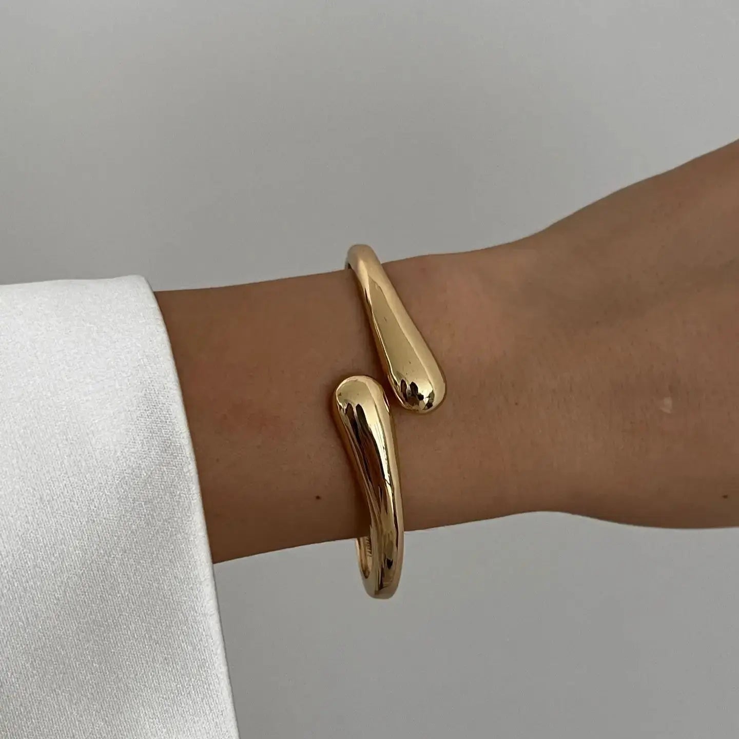 ZEYA - Avenlee Bulky Cuff Bangles