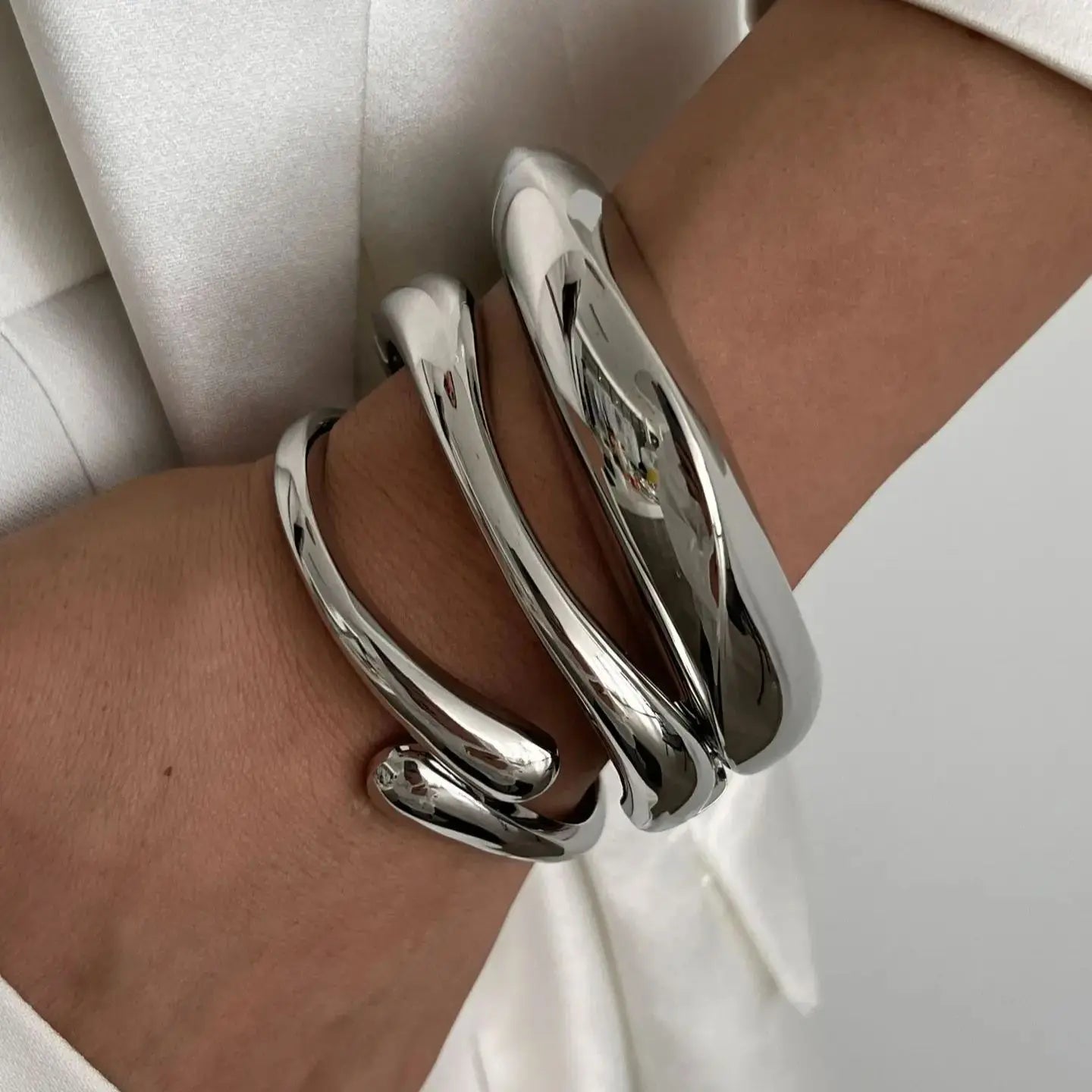 ZEYA - Avenlee Bulky Cuff Bangles