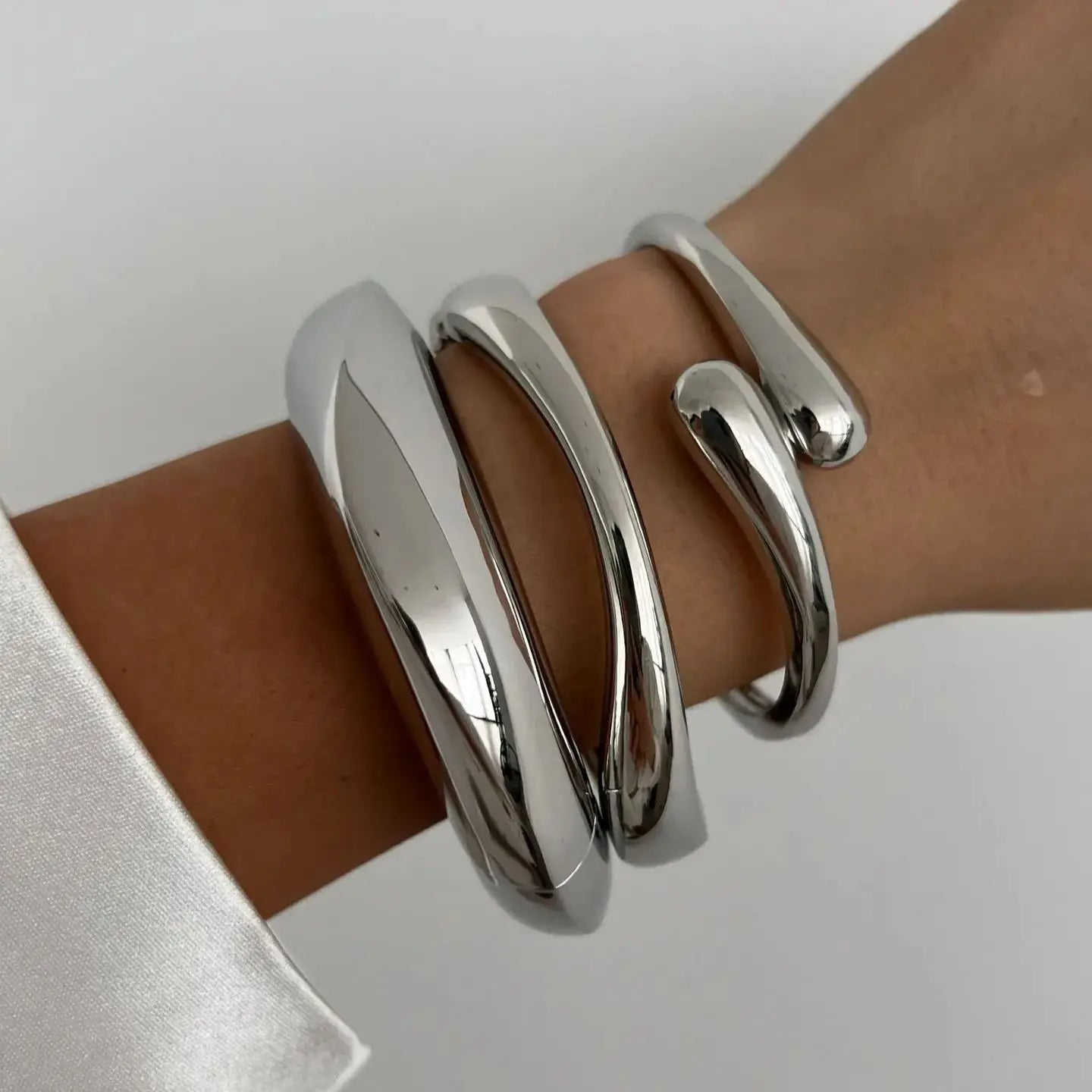 ZEYA - Avenlee Bulky Cuff Bangles