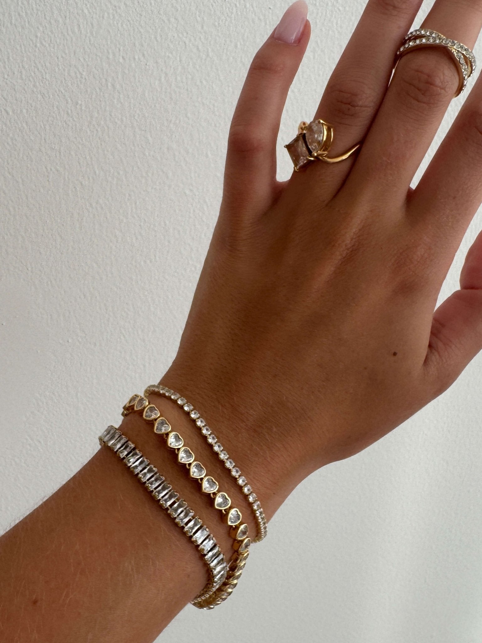ZEYA - Baguette Tennis Bracelet