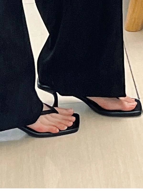 ZEYA - Celeste Minimalist High-Heel Sandals