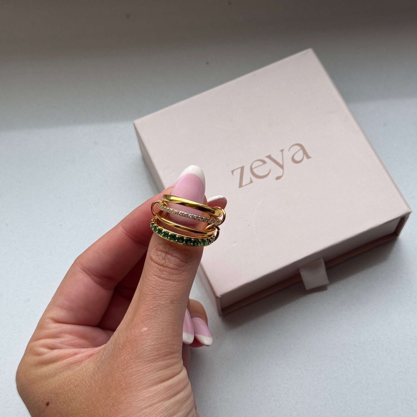 ZEYA - Dana Emerald Rhinestone Stacked Ring