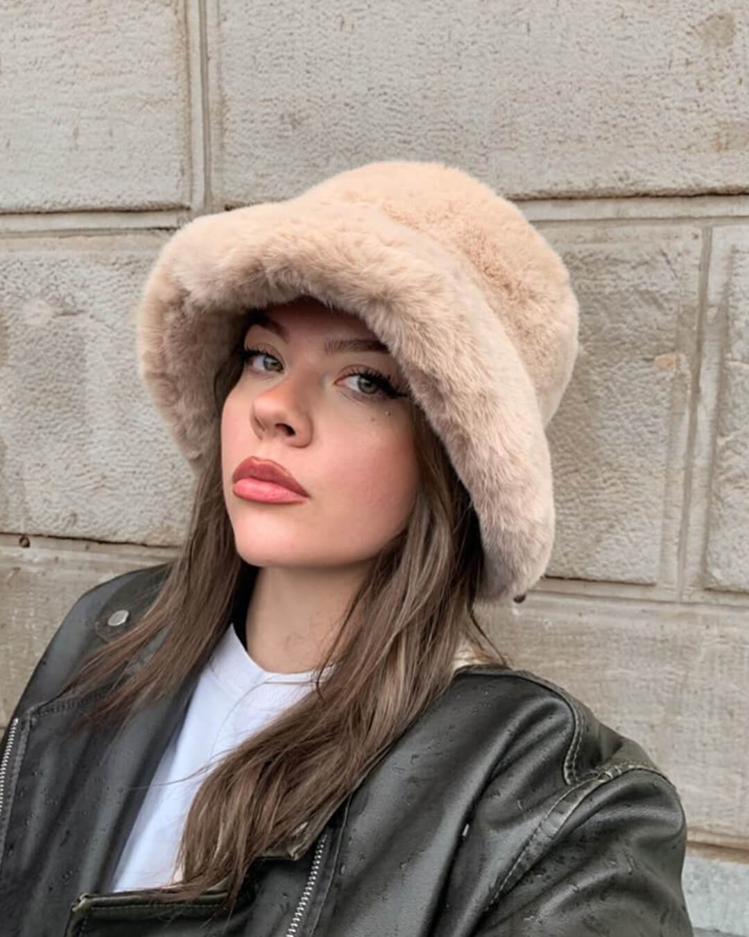 ZEYA - Eden Fluffy Bucket Hat