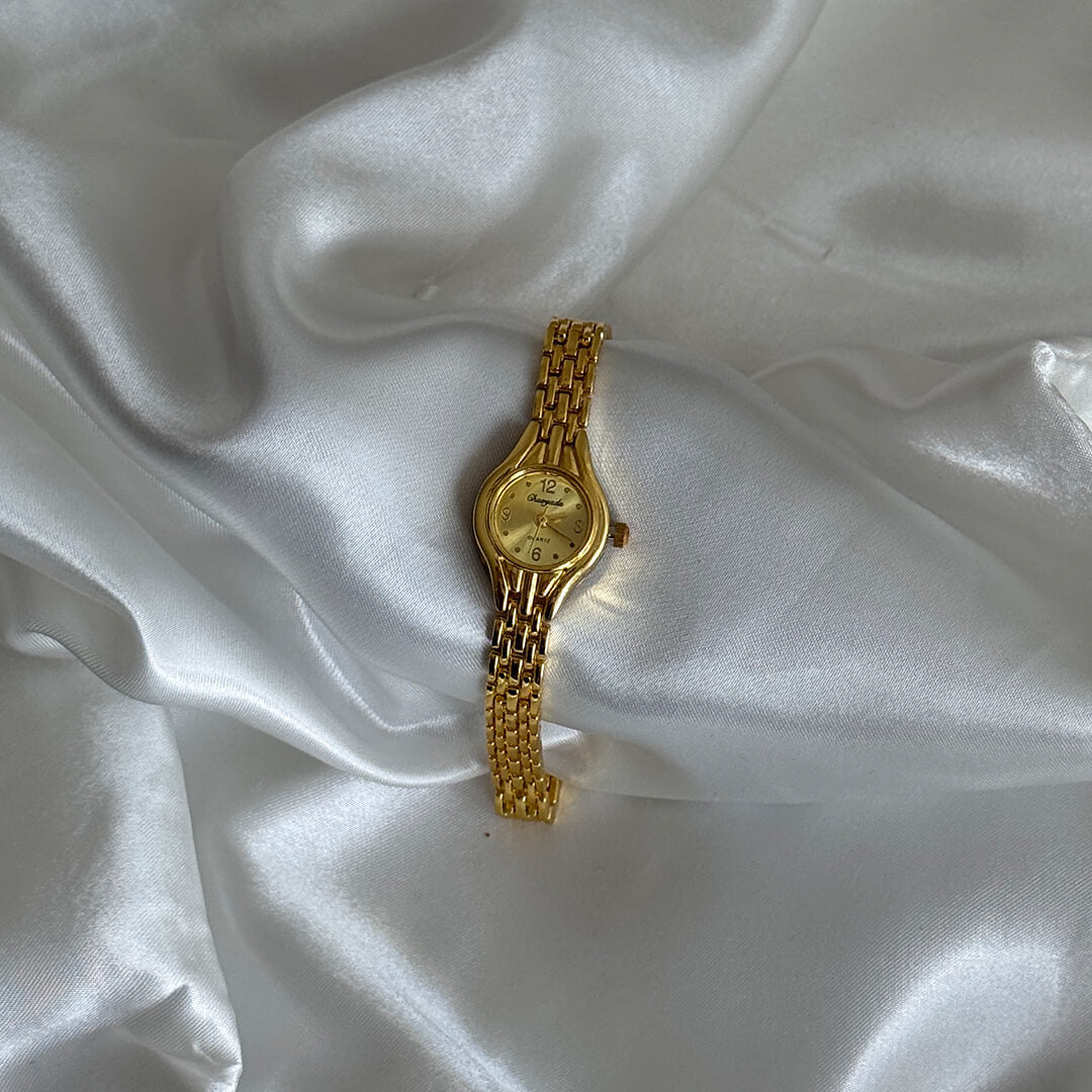 ZEYA - Elizabeth Watch
