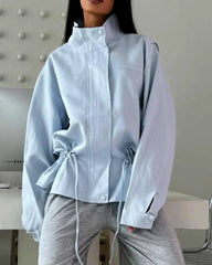 Ellen Kordelzugjacke mit Stehkragen