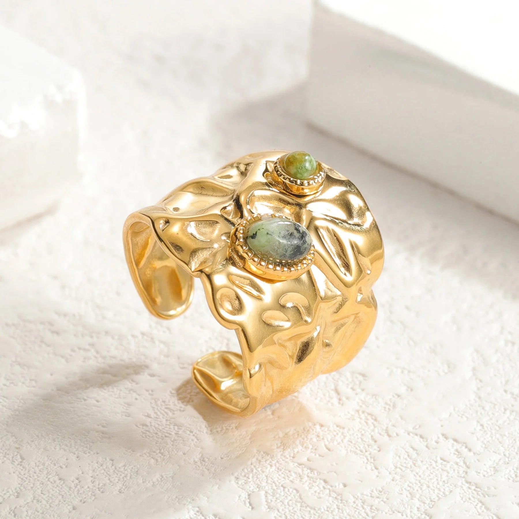 ZEYA - Gemma Chunky Detail Ring