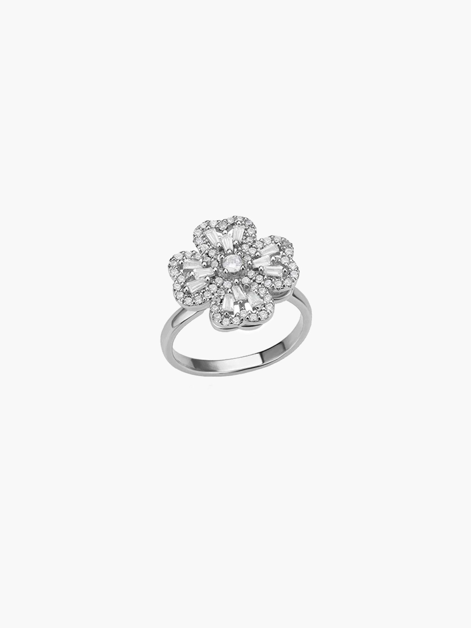 ZEYA - Hazel Clover Leaf Anxiety Ring