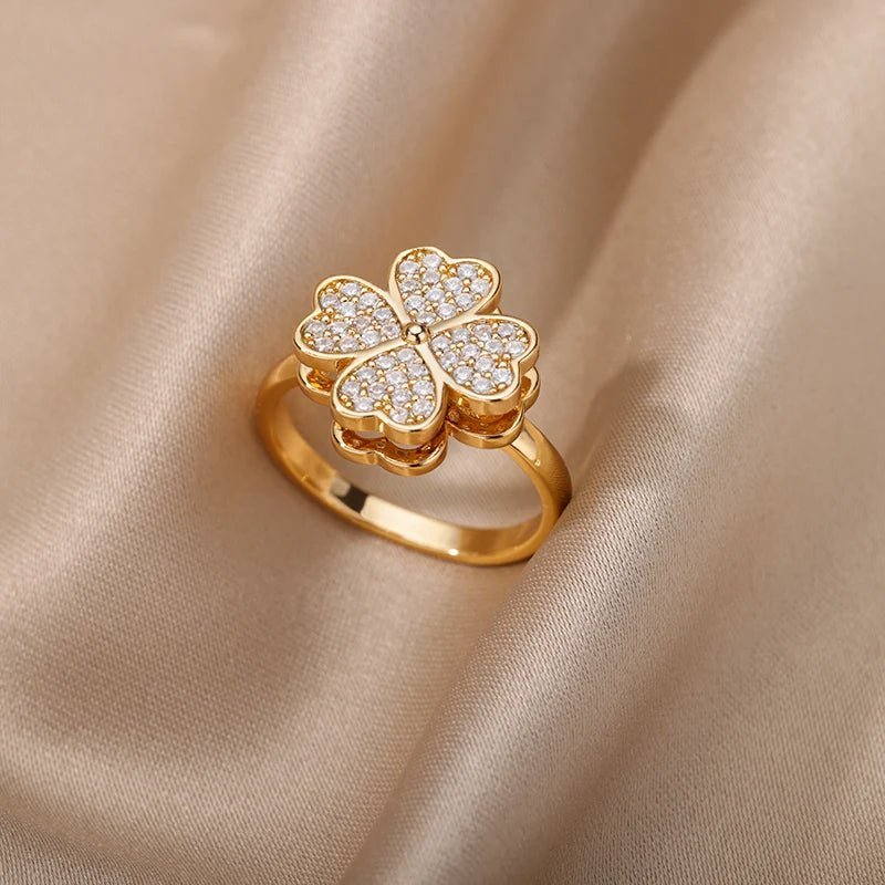 ZEYA - Hazel Clover Leaf Fidget Spinner Ring