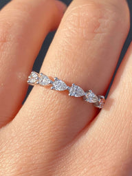 Kath Birnenschliff Zirkonia Ring