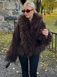 Cappotto in pelliccia sintetica peluche Kathy