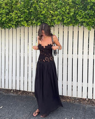 Kelli Lace-Mesh Halterneck Abendkleid