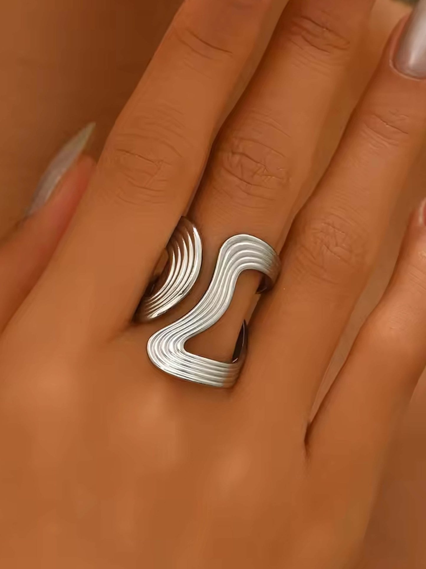ZEYA - Kendra Asymmetrical Wave Ring