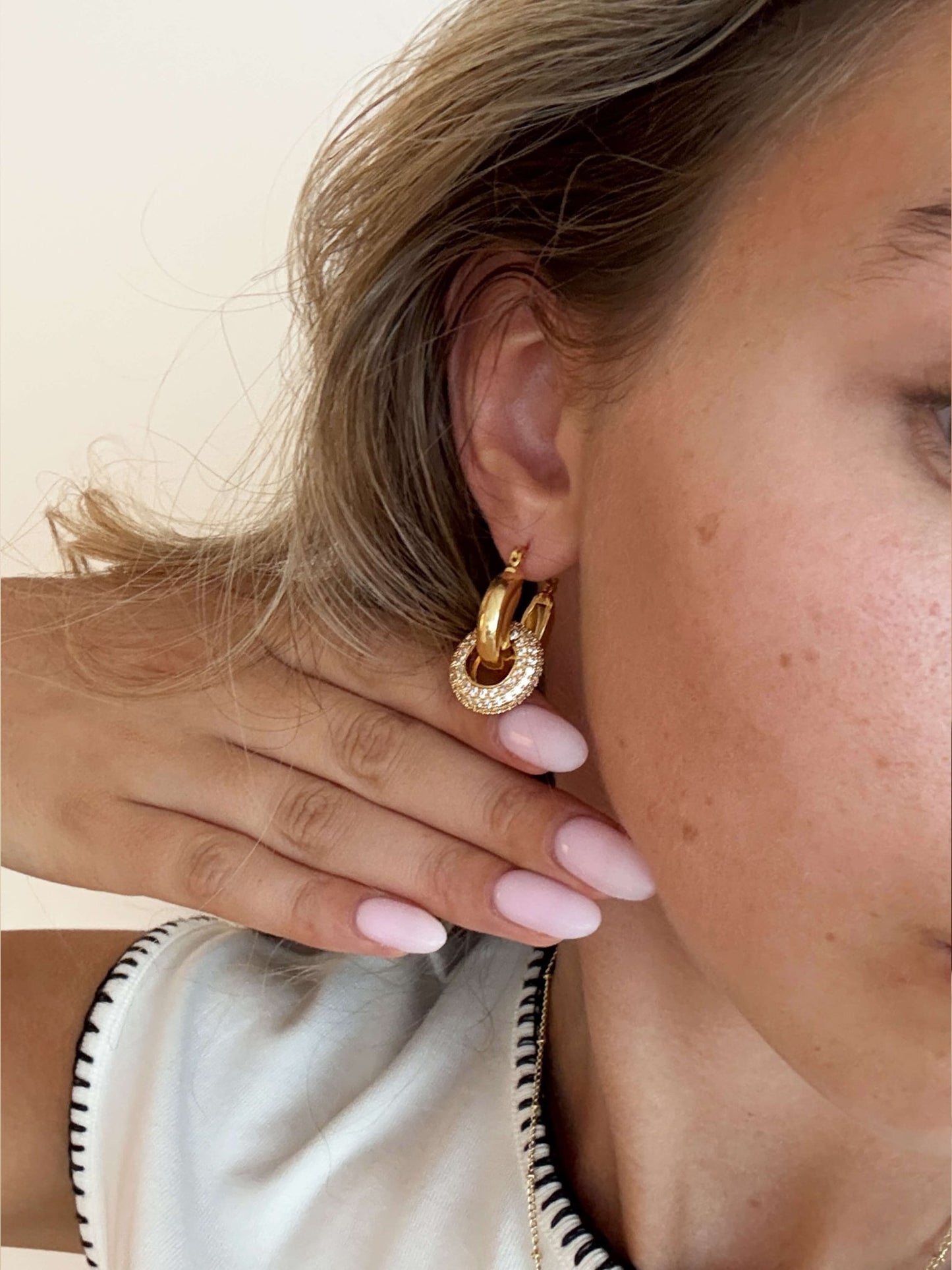 ZEYA - Lena Pavé Earrings