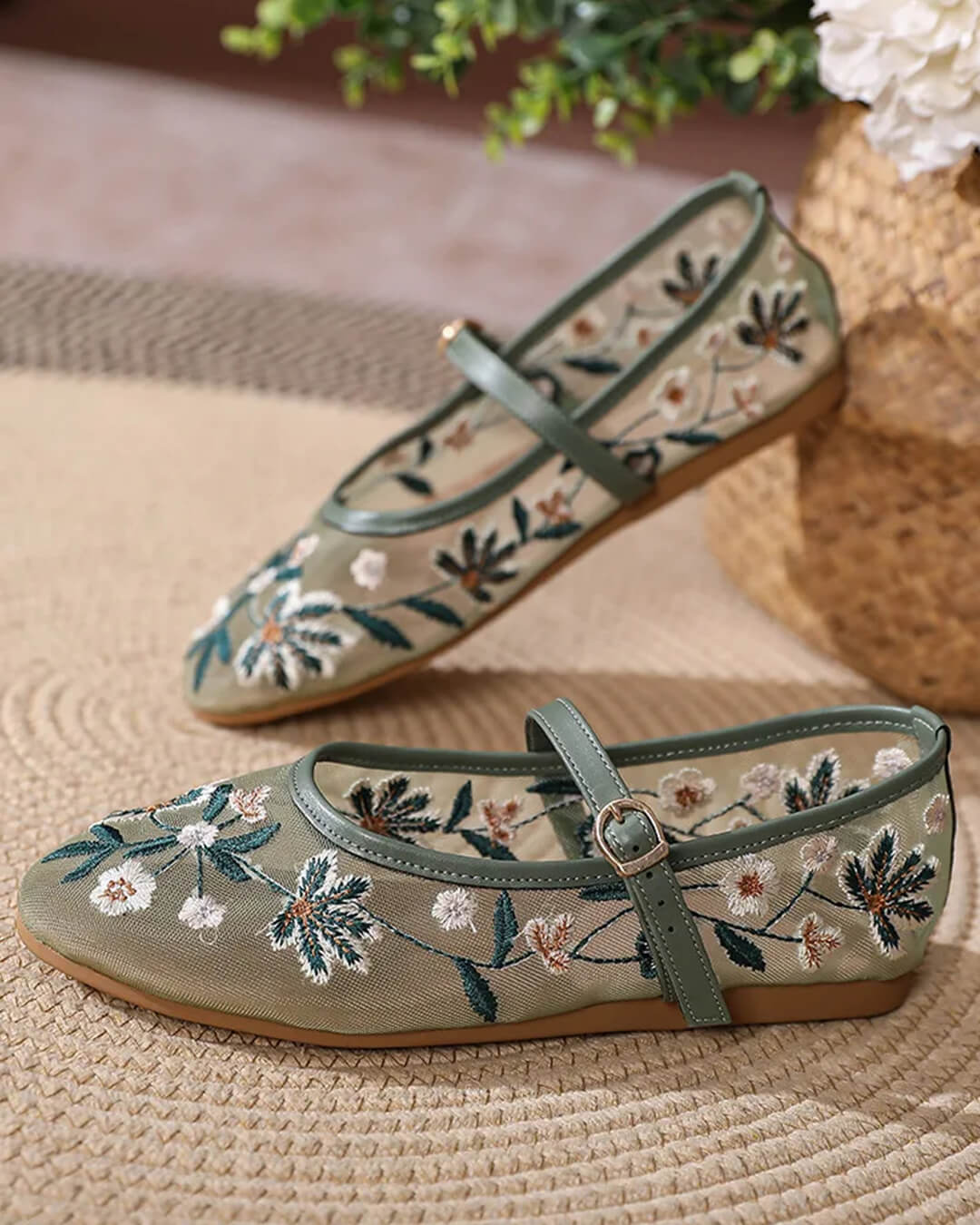 ZEYA - Lisbeth Embroidered Ballet Flats