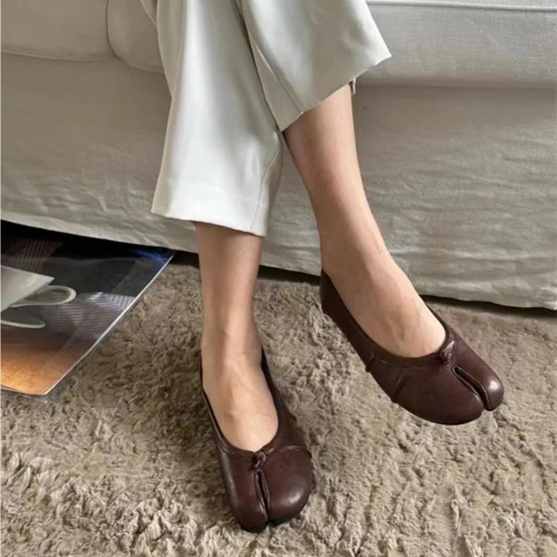 ZEYA - Miranda Split-Toe Leather Mules