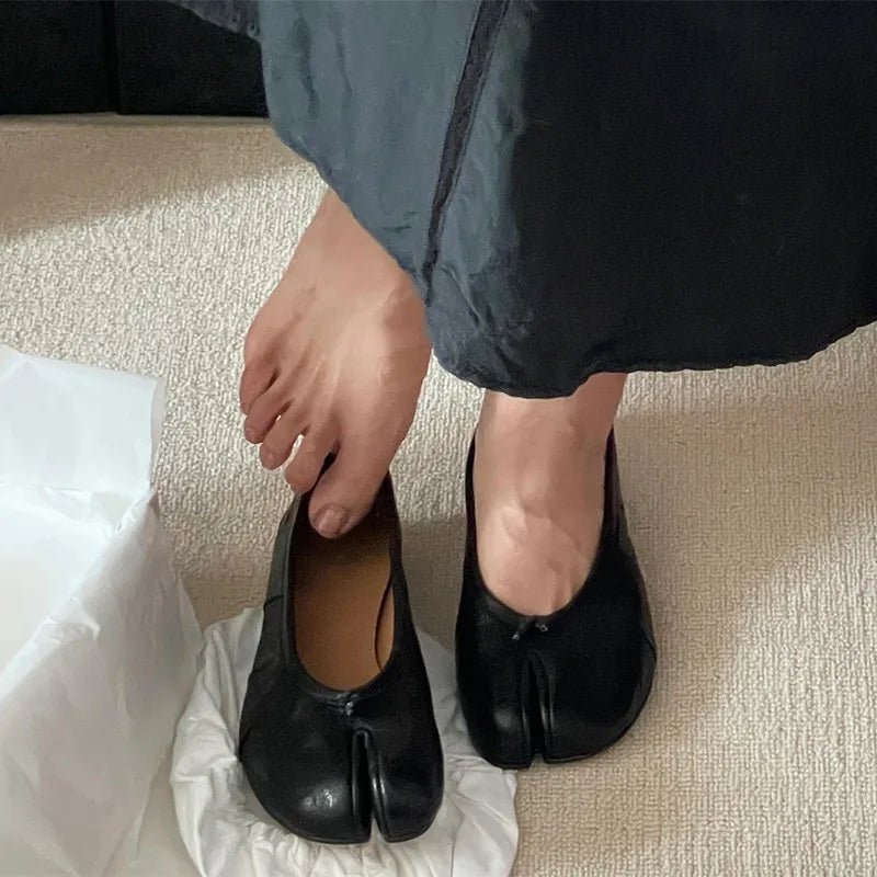 ZEYA - Miranda Split-Toe Leather Mules