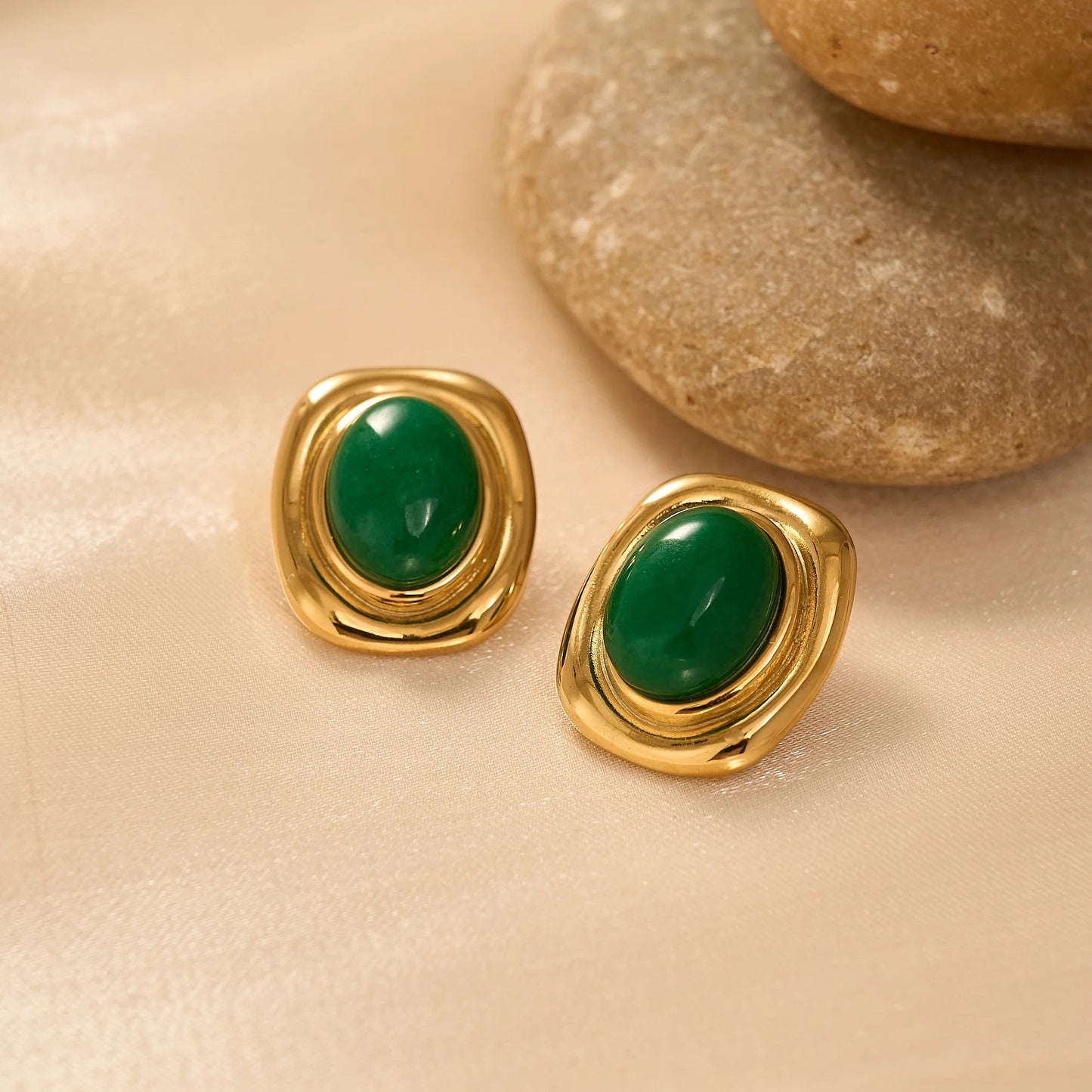 ZEYA - Olivia - Vintage Oval Gold Earrings with Natural Stones