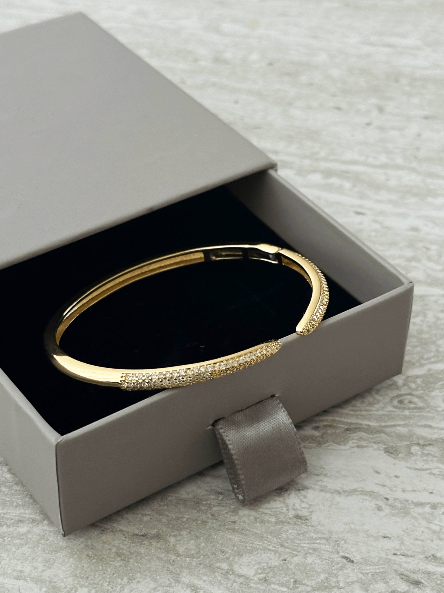 ZEYA - Serenity Cuff