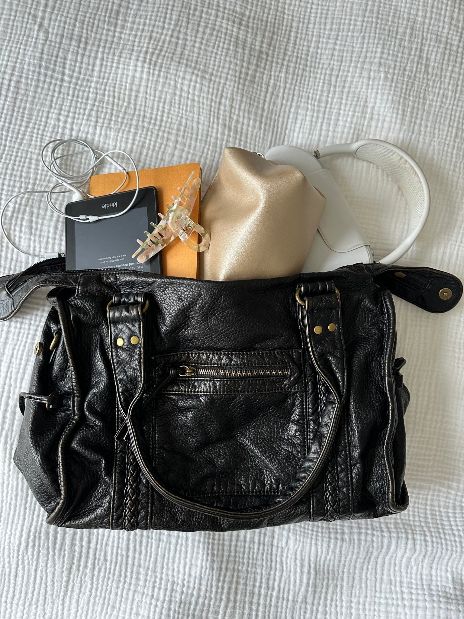 ZEYA - Siena Shoulder City Bag