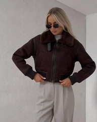 Tia Velours-Kurz-Bomberjacke