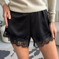 Veronica Satin-Shorts mit Spitze